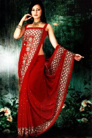 Saris indian - „simbol“ rochie de femei orientale