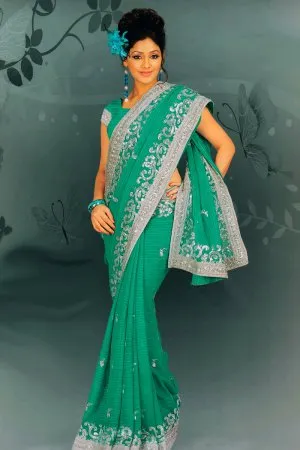 Saris indian - „simbol“ rochie de femei orientale