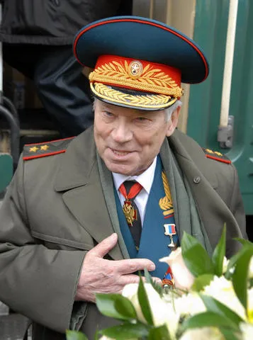 Seara București - mort Mikhail Kalashnikov