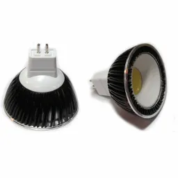 Înlocuirea lămpilor cu halogen pentru lămpi cu LED-uri 12v g4