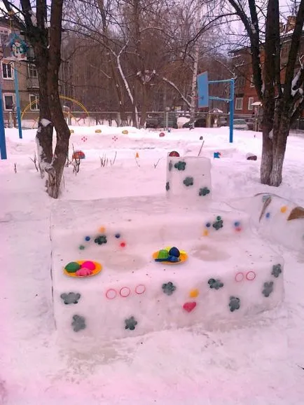 Зимни строителство с ръцете си в детска градина