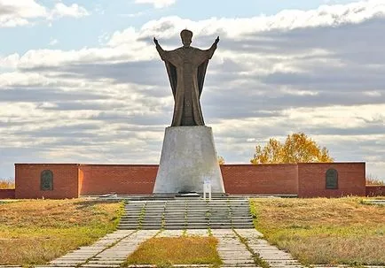 Achairsky история манастир на създаване и възстановяване