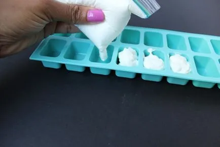 Как да използвате формите за лед