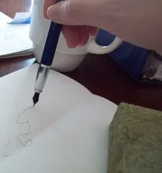 Как да се държи писалка, как да се пазят