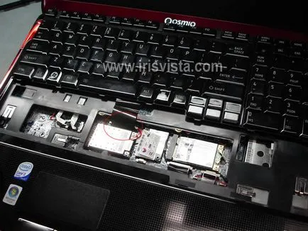 Cum să dezasamblați laptopul Qosmio X305 sau Toshiba Qosmio X300 și scoateți placa de baza - blogofolio