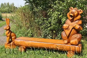 Mobilier de grădină, decorate cu sculpturi in lemn