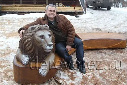 Mobilier de grădină, decorate cu sculpturi in lemn