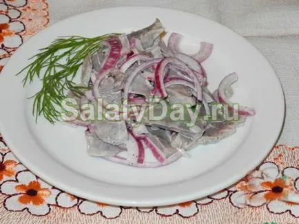 Saláta csirke gyomor - egy finom, kiadós és olcsó! Recept képek és videó