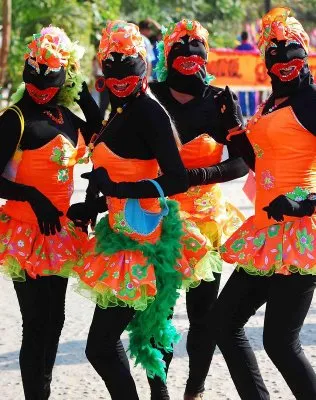 Carnavaluri din America Latină - safarika blog