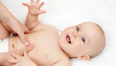 Коликите при новороденото, как да се справят с колики при новороденото