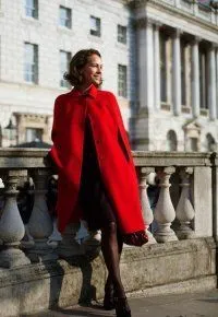 Red Coat създадете ефектен образ