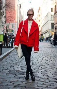 Red Coat създадете ефектен образ