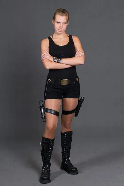 Lara Croft cosplay vagy ki a szekrényből