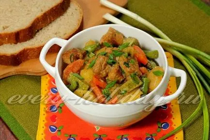 Зеленчукова яхния с месо рецепта със снимка