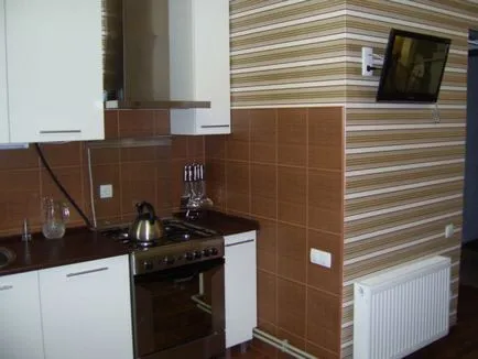 Csempézés, amely tapéta a konyha és a fürdőszoba, lehetséges, hogy a ragasztó csempe, videó és fotók