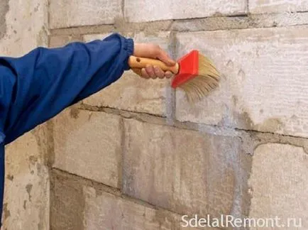 Как да се мазилка на стената на пяна блокове вътре в къщата подготвителната работа, особено Шпакловъчни