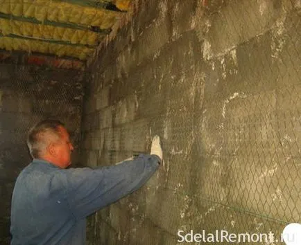 Hogyan vakolat a falon a hab blokkok a házban előkészítő munka, különösen spackling