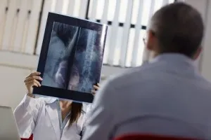 Рентгенови лъчи на лумбалните прешлени-сакралната (подготовка, снимка)
