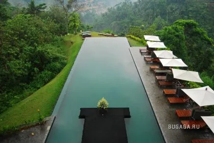 Най-невероятните басейни в света