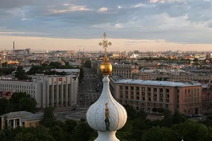 Смолни катедрала в Санкт Петербург