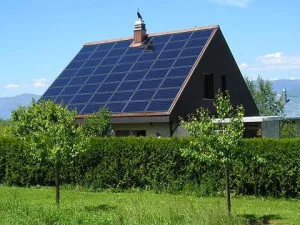 Слънчеви панели за отопление на къщата - множество възможности за оформление