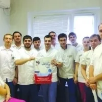 Clinica stomatologică „toate propriu! „Krylatskoye în Bulevardul toamna