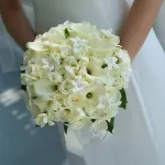 Nunta buchet de mireasa si mirele boutonniere, doamnă alb