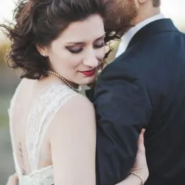 Esküvői smink 9 fő szabályokat - a menyasszony