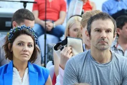 Svyatoslav Vakarchuk életrajz, fotók, személyes élete, felesége és gyermekei