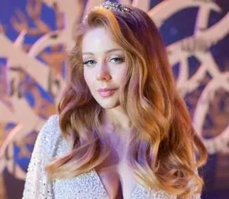 Tina Karol biografia și viața personală