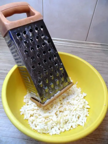 Khachapuri в сирене Имеретия - как да се направи питки със сирене на пан-стъпка рецепта