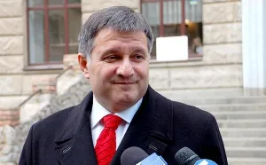 Avakov е адекватен отговор на презумпцията за невиновност полиция 