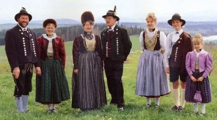 Costum bavarez național (41 poze) de sex masculin și feminin costum bavarez, pentru fete, pentru o petrecere