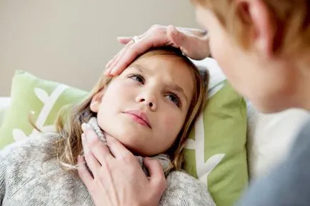 Gargara pentru dureri în gât la copii în casă