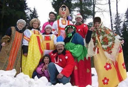 Sperietoare de carnaval mâinile proprii face păpușa ritual