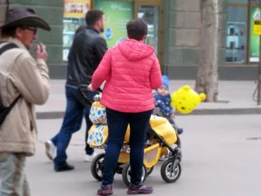 Как да вземете детето от съпругата си в развод според закона