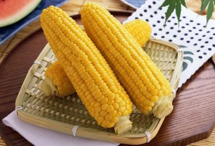 Hogyan kell tárolni a főtt kukoricát otthon