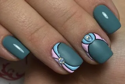 Nail Design Exclusive - fotó elegáns manikűr