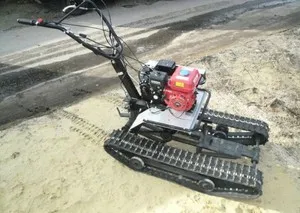 A hernyók rögtönzött motoblockokhoz különösen módját a sétáló traktor kezével