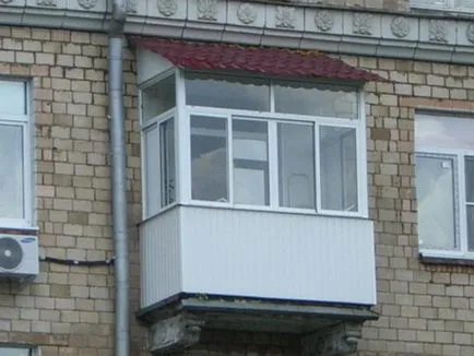 Какво може да е на балкона на покривната конструкция на последния етаж на съвета за изолация, уплътняване и