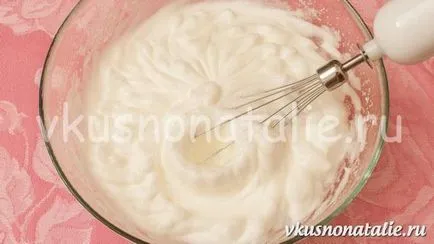 Főzni egy fehérje krém - krém recept torta dekoráció és csövek