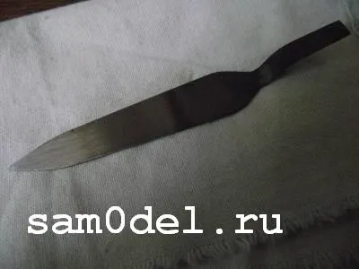 Hogyan készítsünk egy spatula kezével, Samodelov