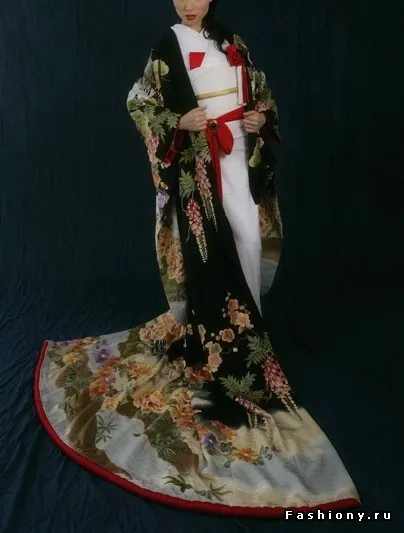 Колекция от рокли японски дизайнер Юми Кацура (Юми Кацура)