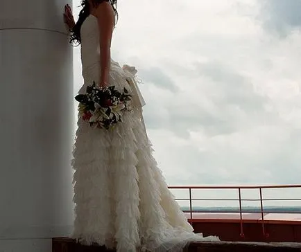 Gyönyörű menyasszonyi ruha papilio, modell Solandra