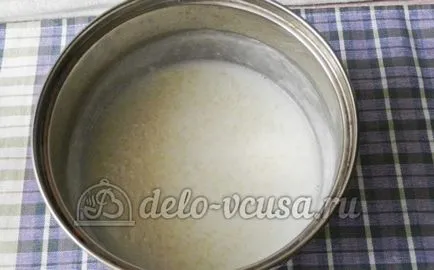 Tej leves rizs recept egy fotó - egy lépésről lépésre főzés tej rizs leves