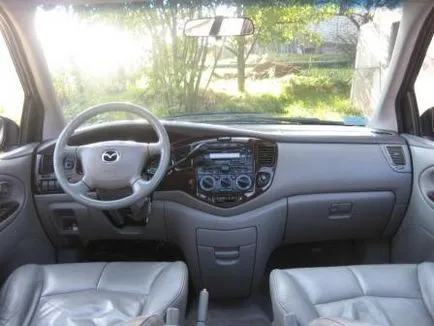 Преглед шофьор Mazda MPV (Mazda)