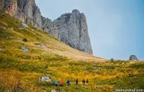 Drumeții în Caucaz - un basm de Adygea