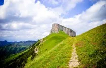 Drumeții în Caucaz - un basm de Adygea