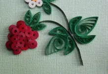 Quilling Rowan mesterkurzus egy ága, fotó Bullfinches, lépésről lépésre, hogy egy videót a téli