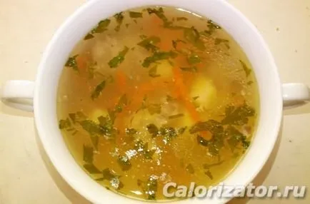 Пилешка супа с юфка калории